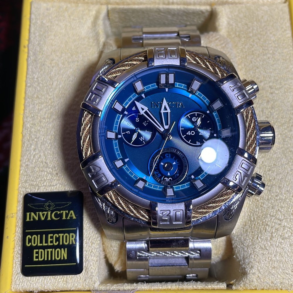 Invicta Ronda Startech Collectors Edition - Picture 2 of 2